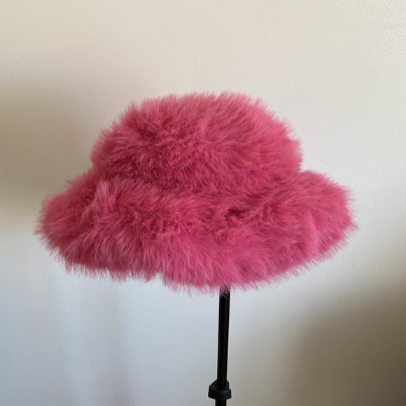 H&M bucket hat - Picture 1 of 8